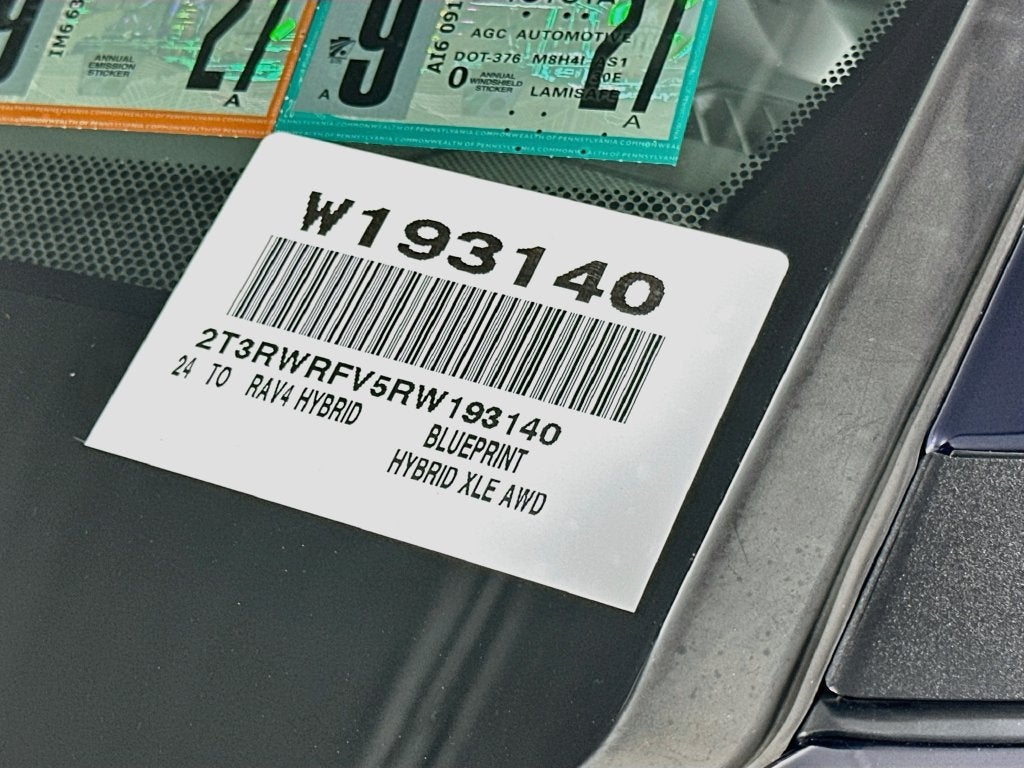 2024 Toyota RAV4 Hybrid XLE