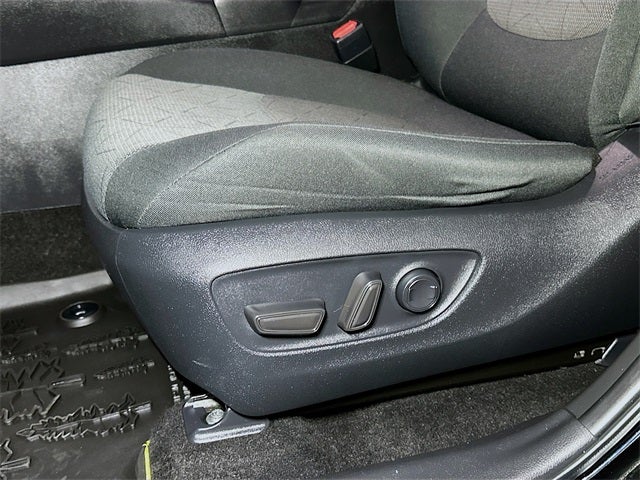 2023 Toyota RAV4 Hybrid Woodland Edition