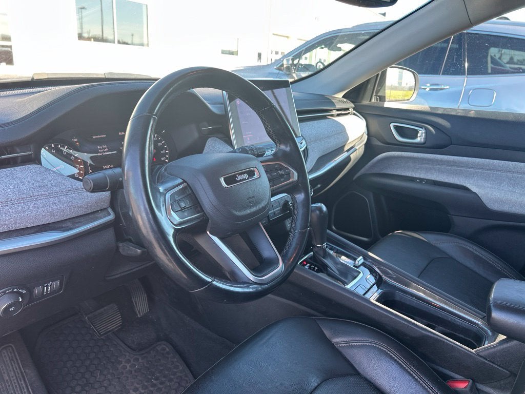 2022 Jeep Compass Latitude Lux