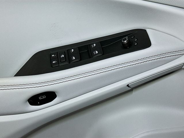 2026 Jeep Cherokee Base