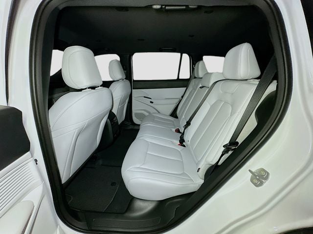 2026 Jeep Cherokee Base