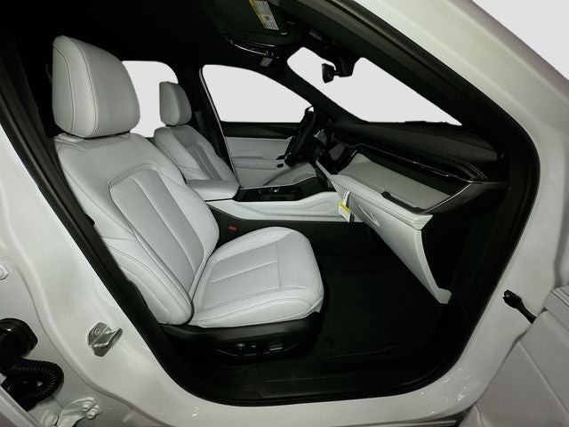 2026 Jeep Cherokee Base