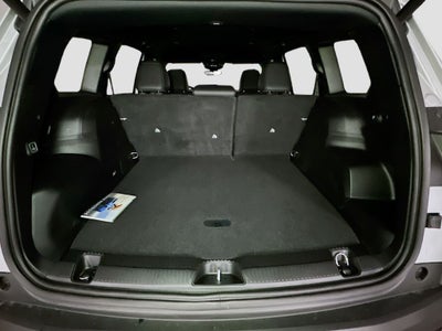 2026 Jeep Cherokee Base