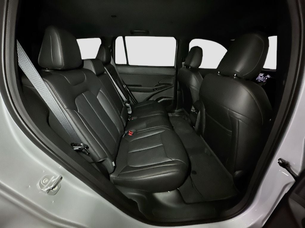 2026 Jeep Cherokee Base