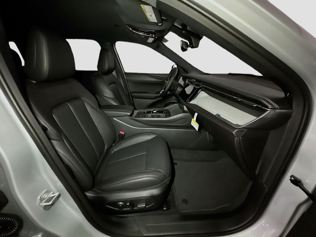 2026 Jeep Cherokee Base