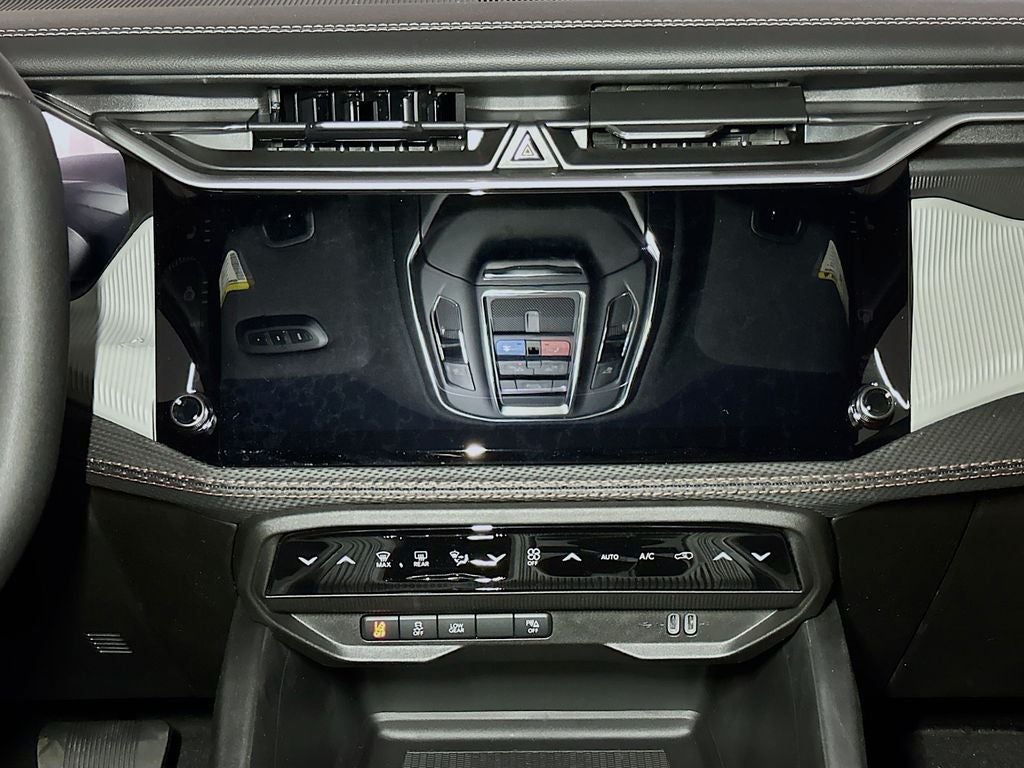 2026 Jeep Cherokee Base