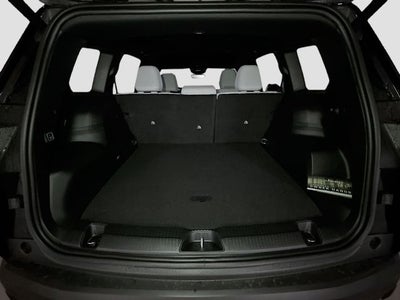 2026 Jeep Cherokee Base