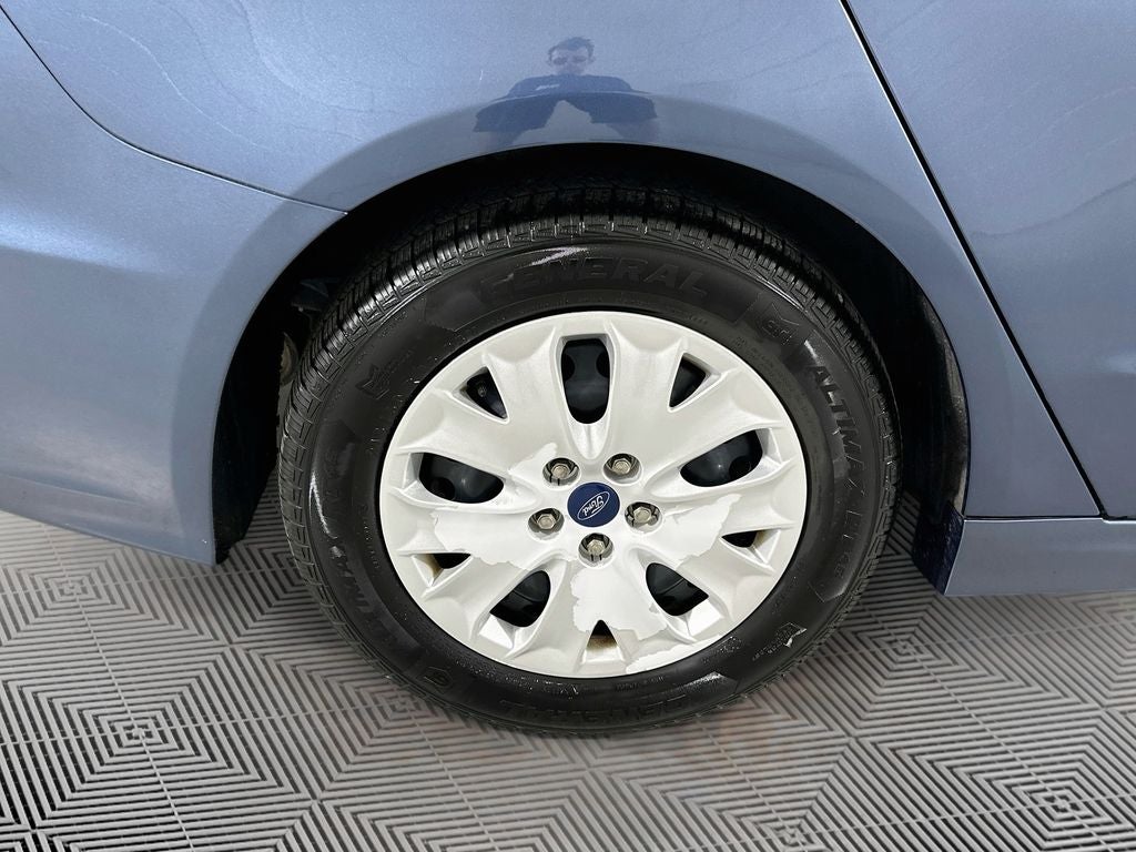 2019 Ford Fusion S