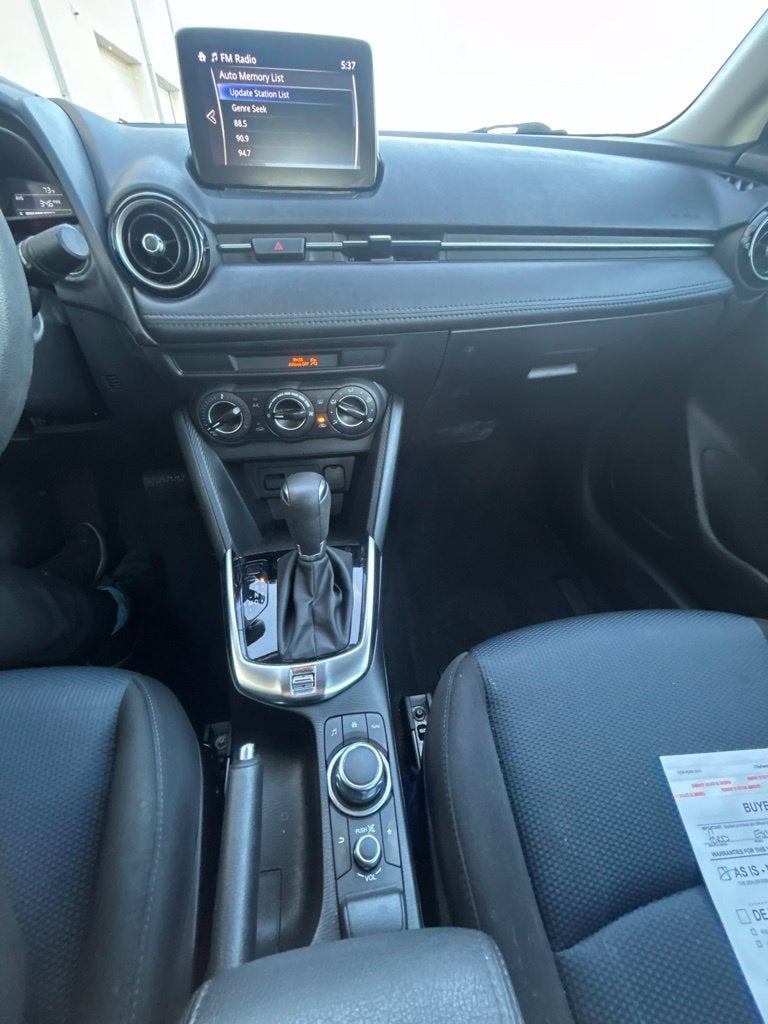 2019 Toyota Yaris LE