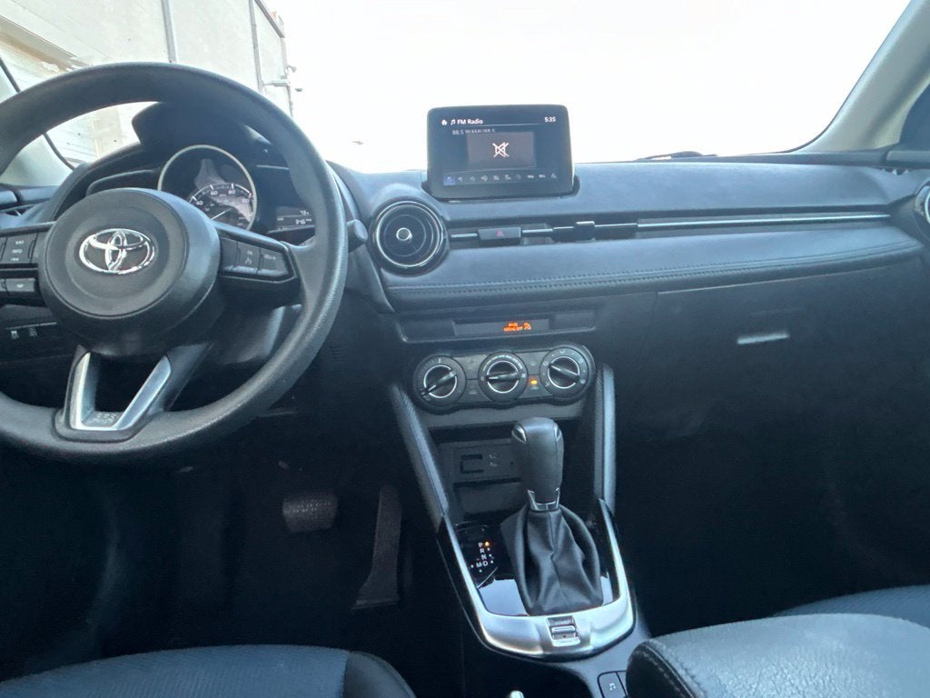 2019 Toyota Yaris LE