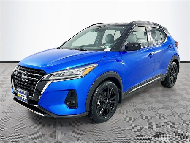 2023 Nissan Kicks SR