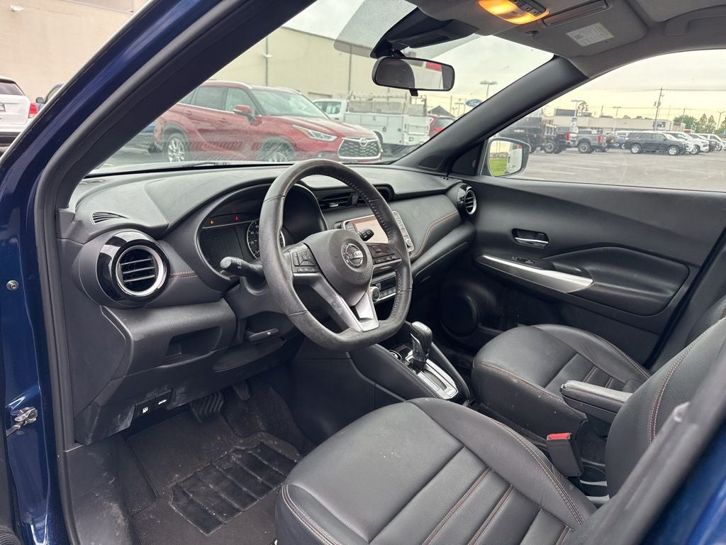 2020 Nissan Kicks SR