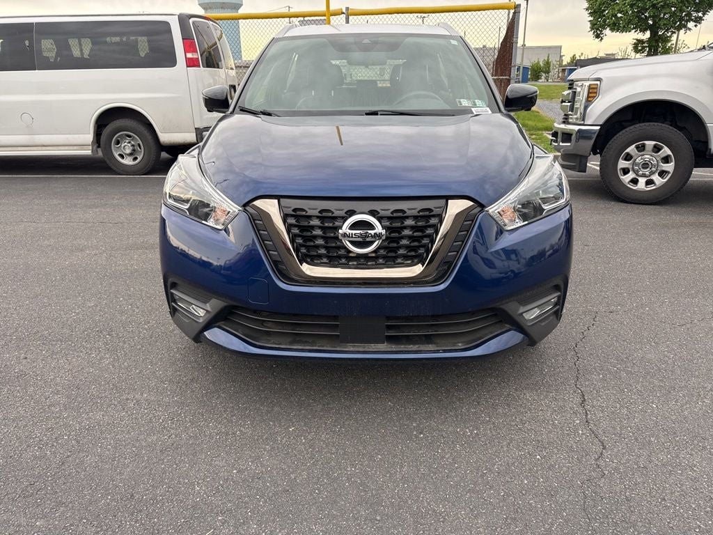 2020 Nissan Kicks SR