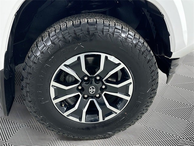 2022 Toyota Tacoma TRD Sport V6