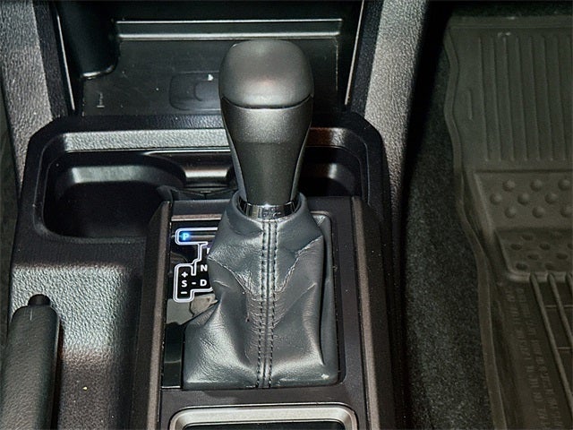 2022 Toyota Tacoma TRD Off-Road V6