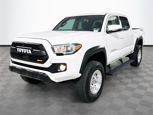 2022 Toyota Tacoma TRD Off-Road V6