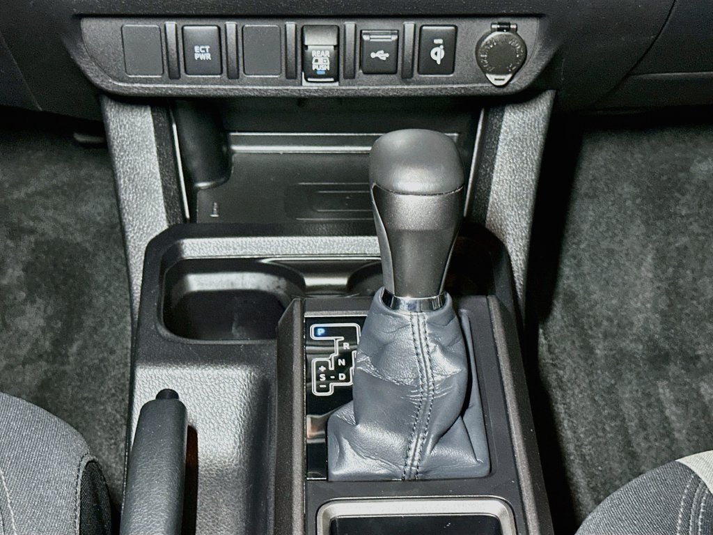 2023 Toyota Tacoma TRD Sport V6