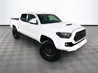 2017 Toyota Tacoma SR V6
