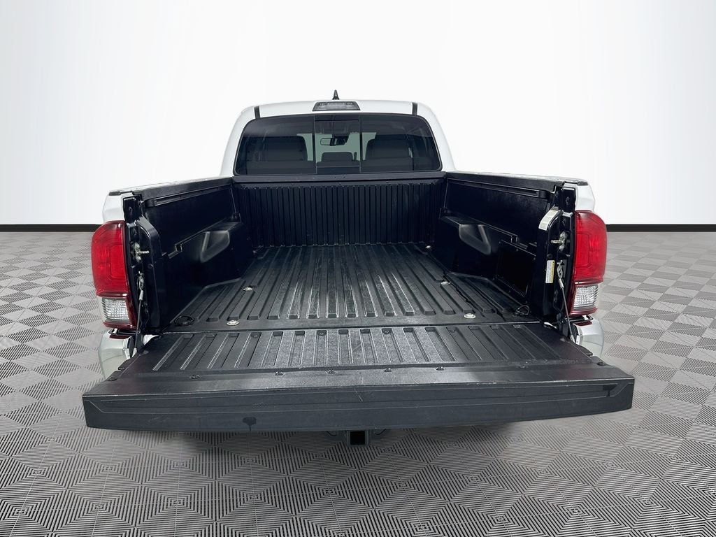 2020 Toyota Tacoma SR5 V6