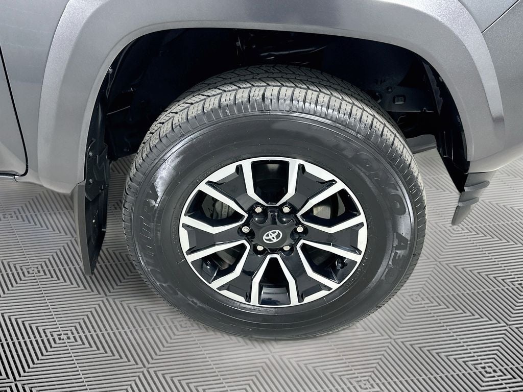 2023 Toyota Tacoma TRD Sport V6