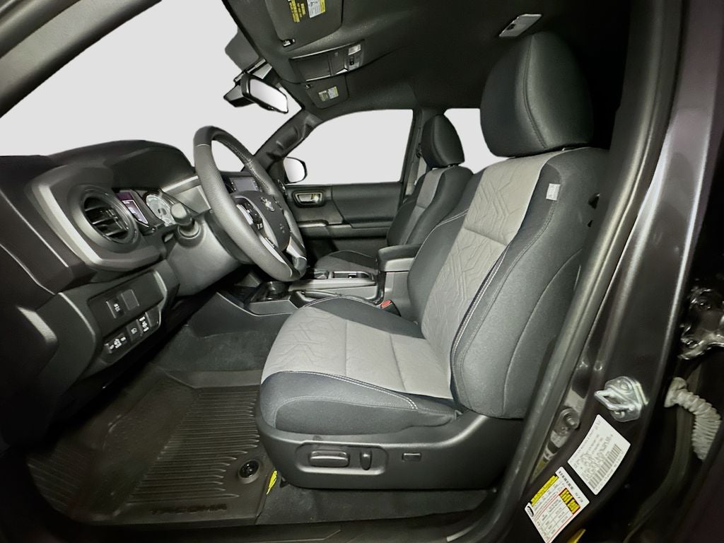 2022 Toyota Tacoma TRD Sport V6