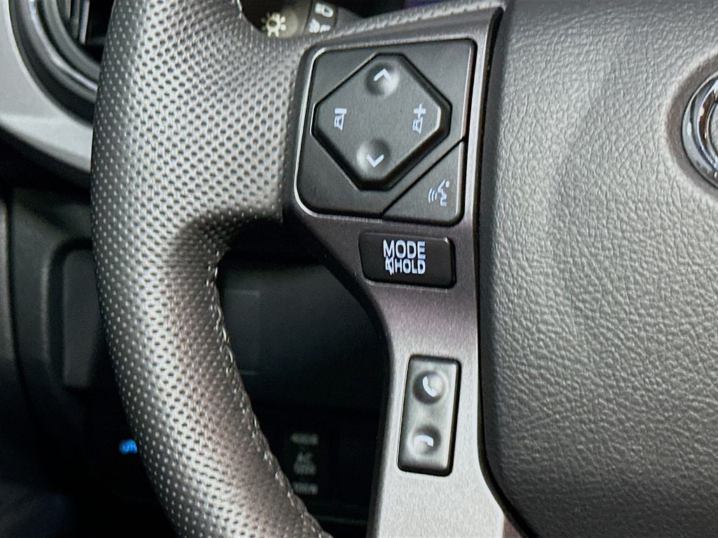 2022 Toyota Tacoma TRD Sport V6