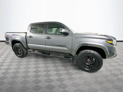 2022 Toyota Tacoma TRD Sport V6