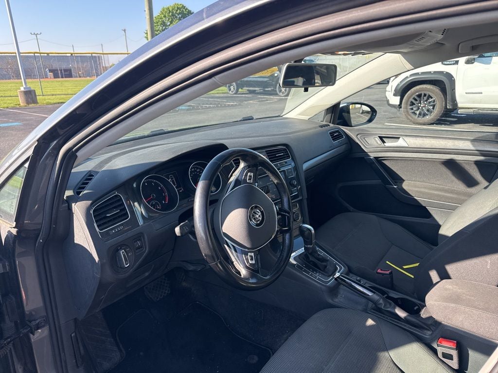 2018 Volkswagen Golf SportWagen S 4Motion
