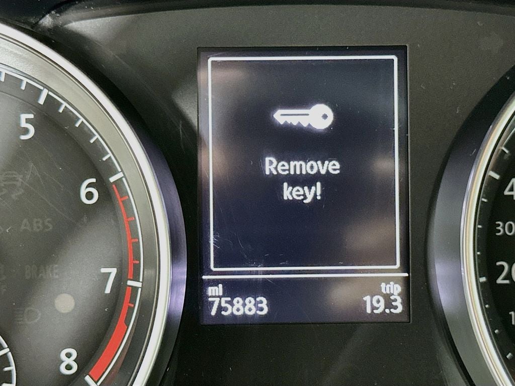 2015 Volkswagen Golf TSI S 4-Door