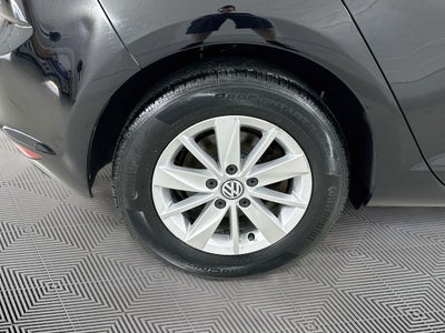 2015 Volkswagen Golf TSI S 4-Door