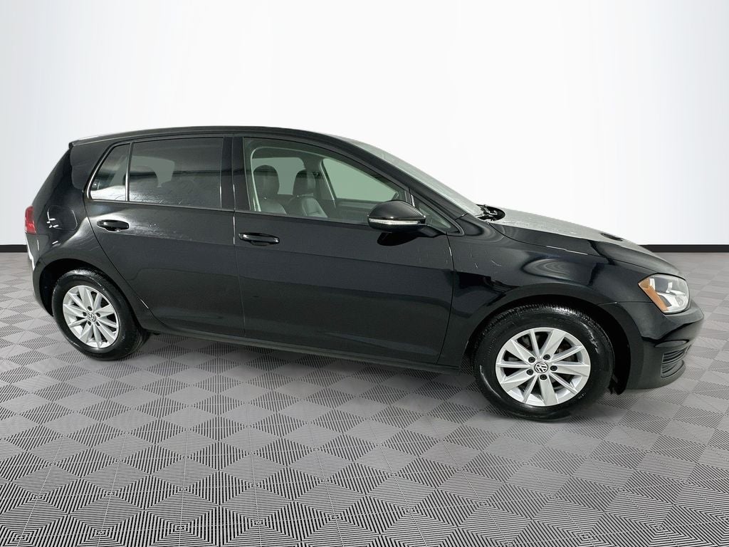 2015 Volkswagen Golf TSI S 4-Door
