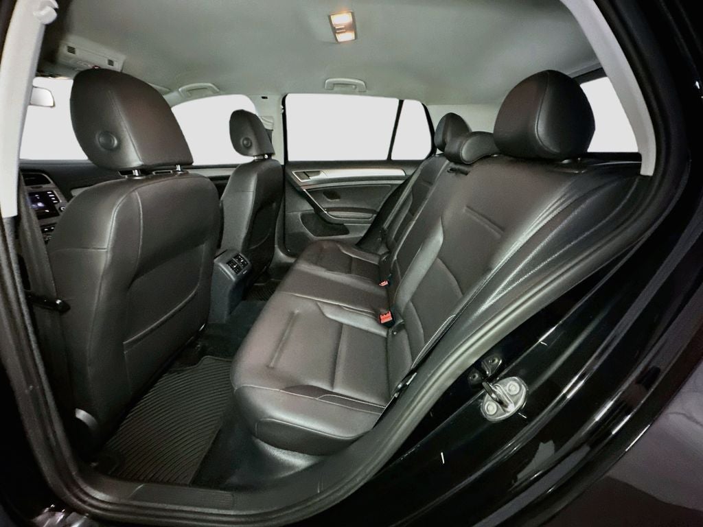 2015 Volkswagen Golf TSI S 4-Door