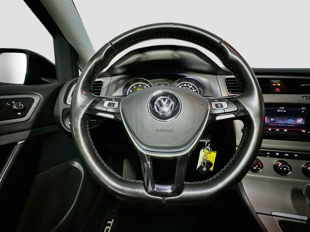 2015 Volkswagen Golf TSI S 4-Door