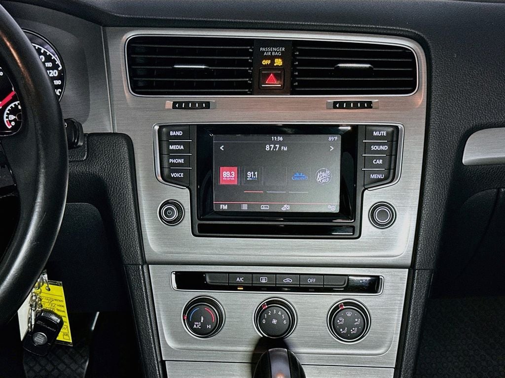 2015 Volkswagen Golf TSI S 4-Door