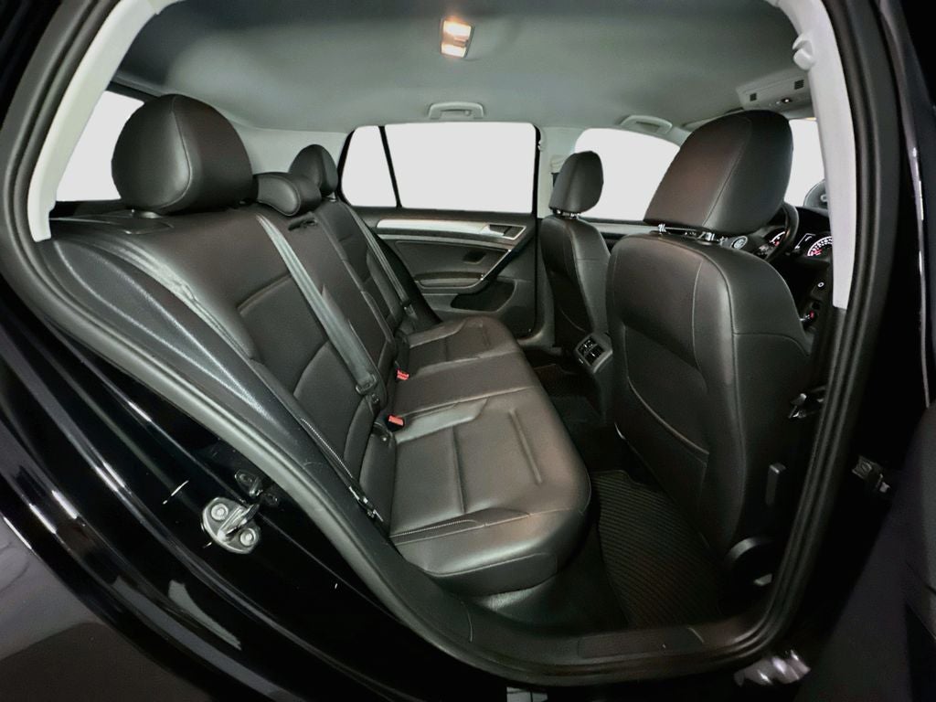 2015 Volkswagen Golf TSI S 4-Door