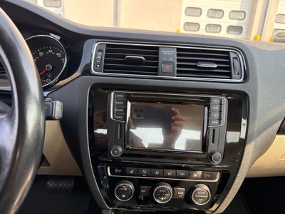 2017 Volkswagen Jetta 1.8T SEL