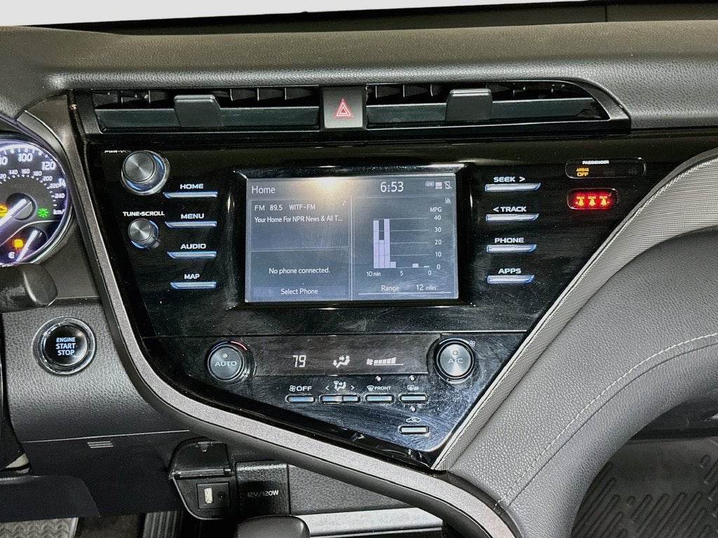 2019 Toyota Camry SE