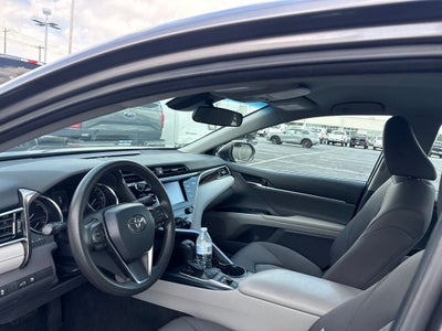 2018 Toyota Camry Hybrid LE