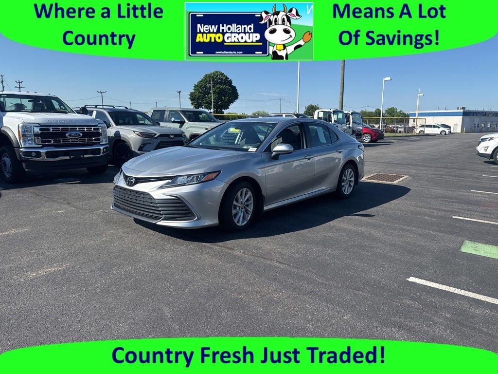 2021 Toyota Camry 2.5 Auto LE's photo