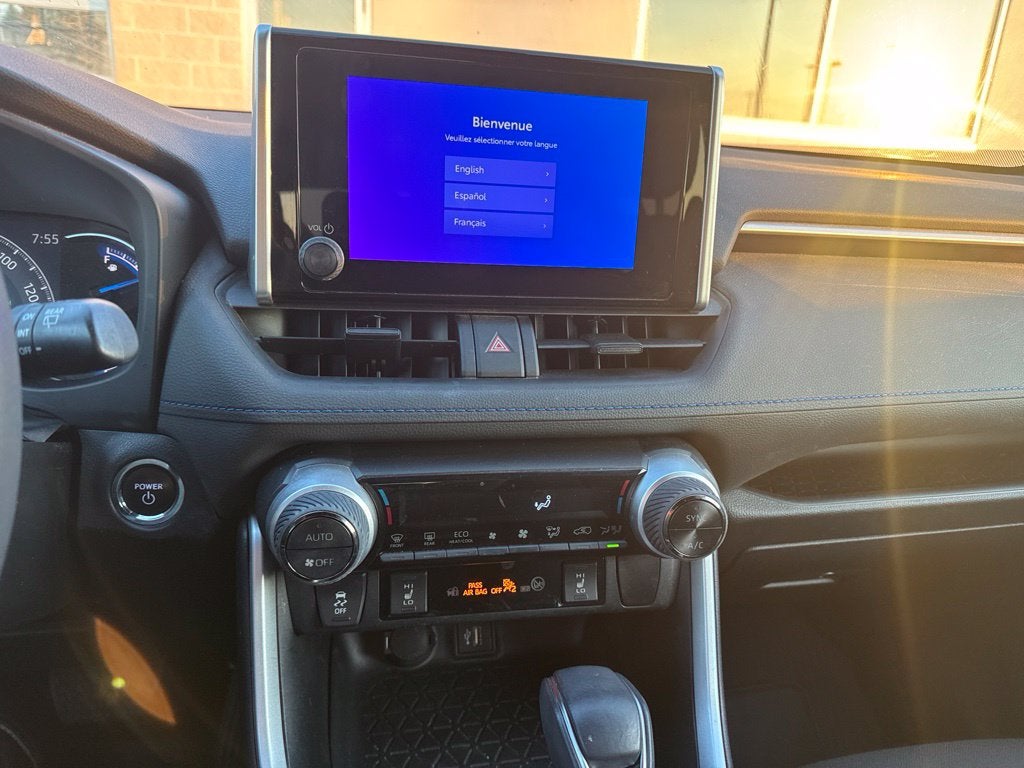 2023 Toyota RAV4 Hybrid SE