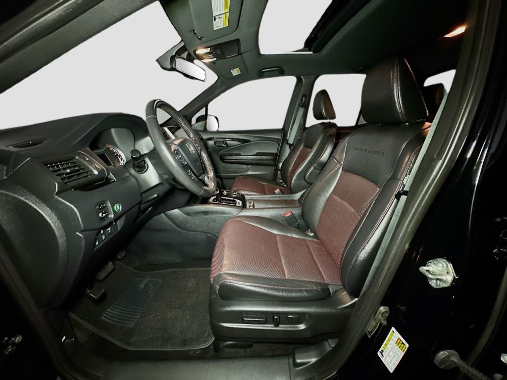 2019 Honda Ridgeline Black Edition