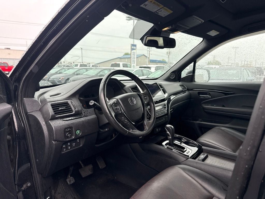 2019 Honda Ridgeline Black Edition