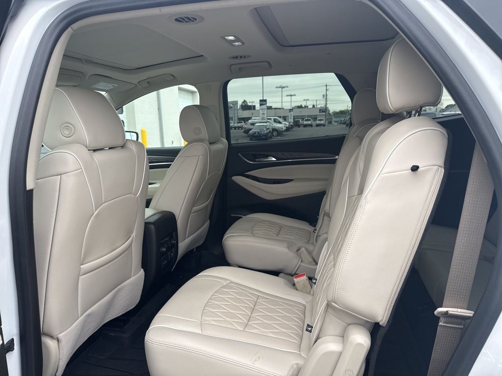 2022 Buick Enclave Avenir