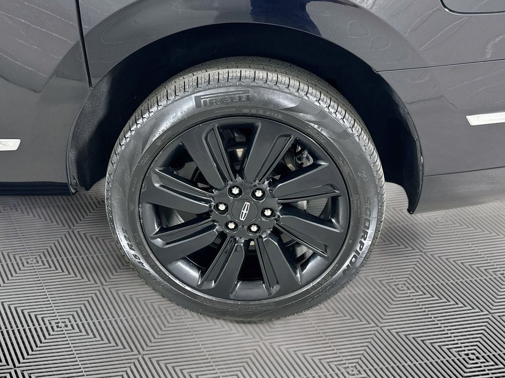 2022 Lincoln Navigator L Reserve