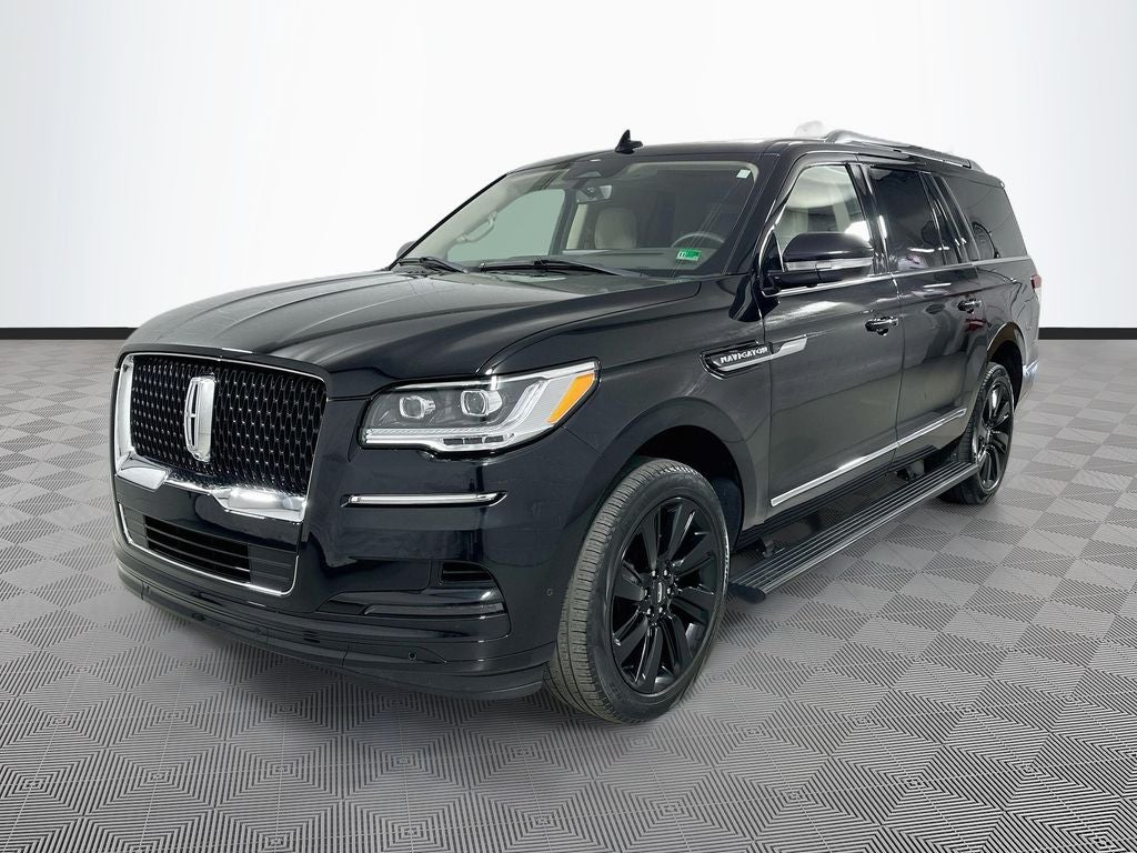 2022 Lincoln Navigator L Reserve