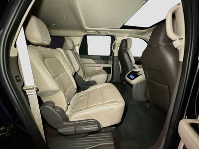 2022 Lincoln Navigator L Reserve