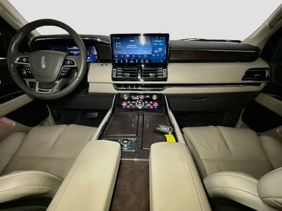 2022 Lincoln Navigator L Reserve