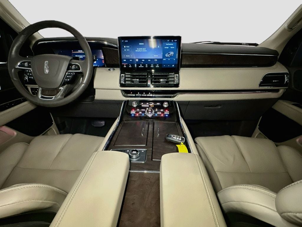 2022 Lincoln Navigator L Reserve