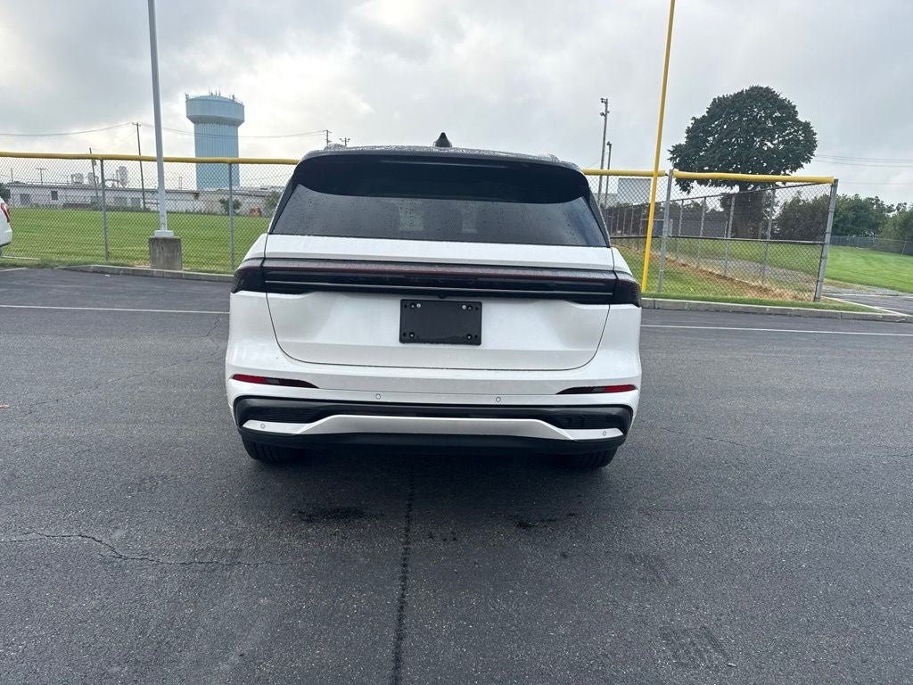 2024 Lincoln Nautilus Black Label