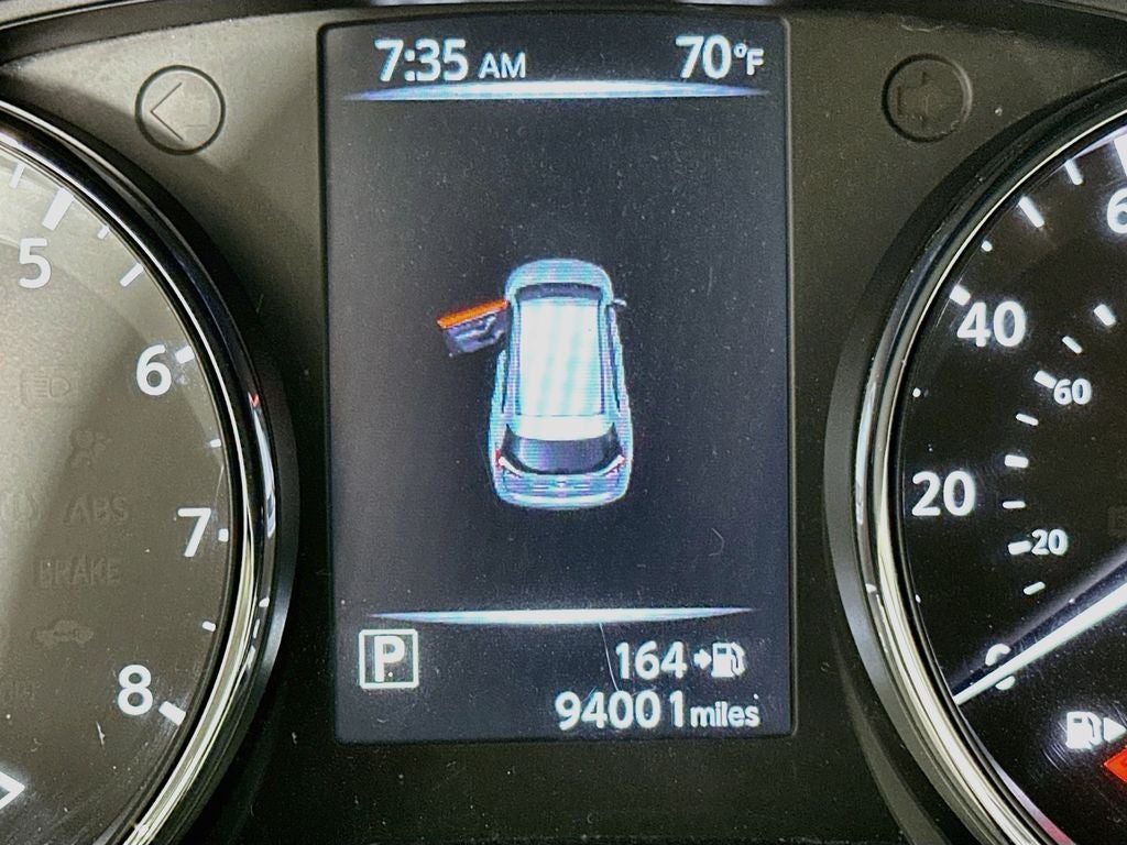 2017 Nissan Rogue SV